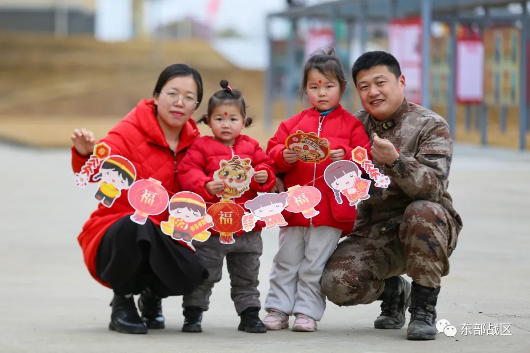2022年“春節(jié)軍列”真暖！