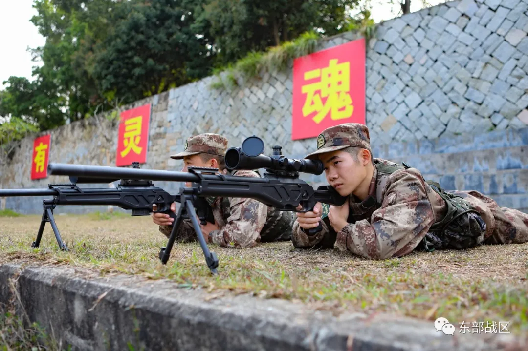 上等兵，立功！