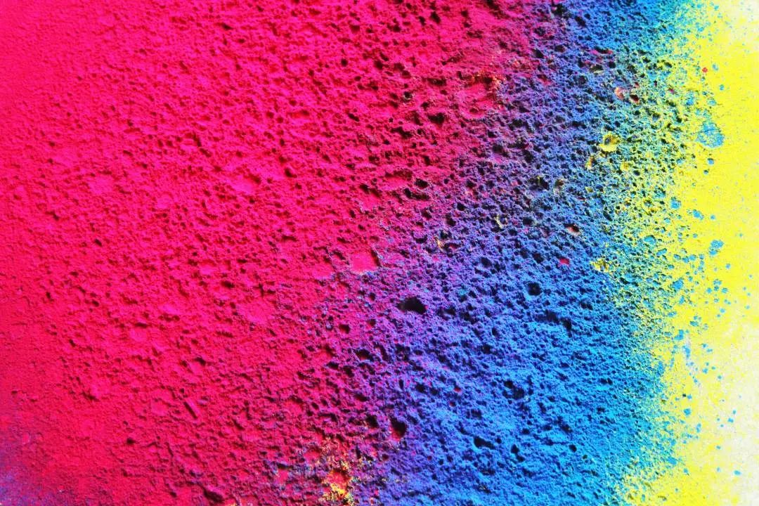 為什么世界上沒(méi)有紫色的國(guó)旗？為什么藏紅花色堪比黃金？揭開(kāi)藏在顏色里的秘密