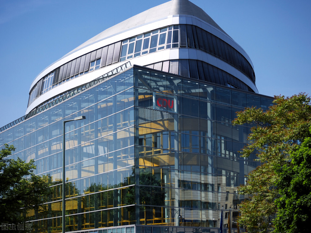 涉密單位保密室建設(shè)應(yīng)把握的幾個(gè)問題