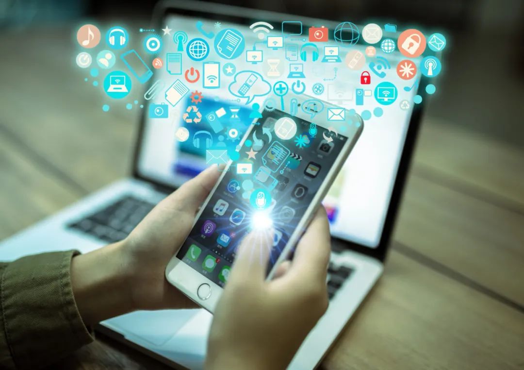 社交媒體辦公，小心失泄密