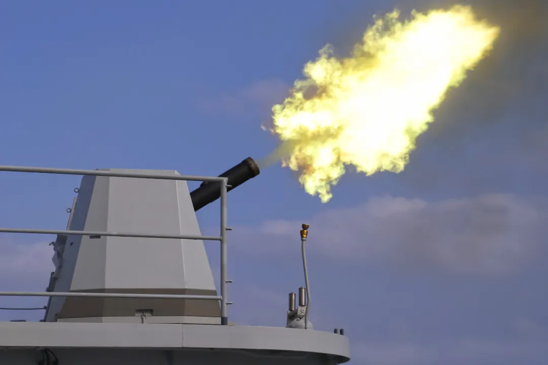 風大浪急，綿陽艦出海實戰(zhàn)礪精兵(圖9)