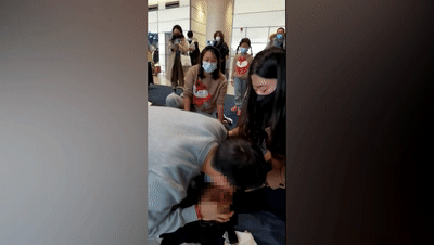 救臺胞的姑娘，原來是駐香港部隊的她！